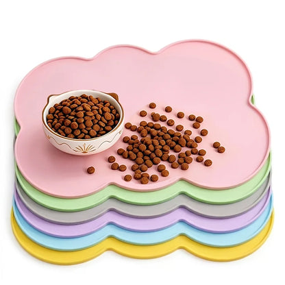 Silicone Pet Feeding Mat, Leak-Proof and Non-Slip Feeding Mat for Dogs and Cats, Oval Bowl Mat