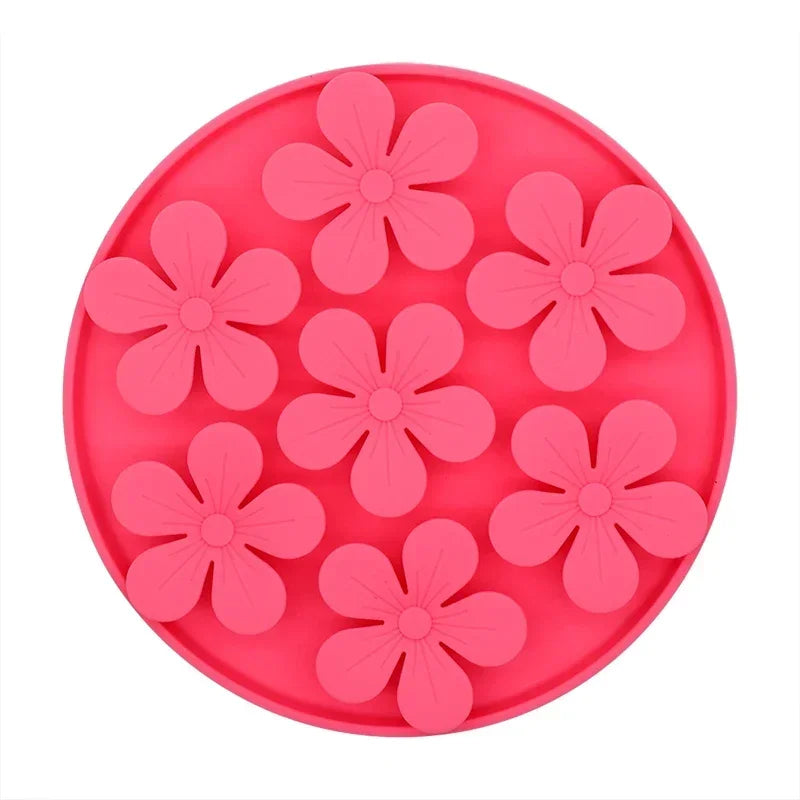 Pet Feeding Mat with Suction Cup Slow Food Bowl Silicone Lick Pad Dog Treat Dispensing Feeder for Dogs And Cats