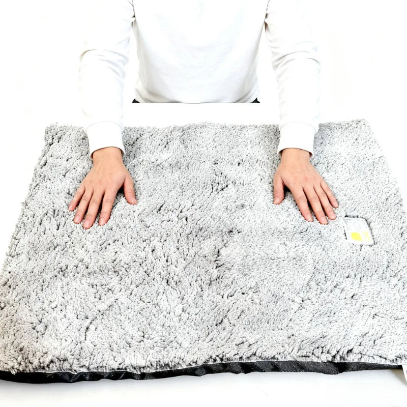 Winter Self-Heating Pet Pad Blanket for Dogs Cats, No Electricity Thermal Mat with Anti-Slip BottomWarm Cushion for Puppy Kitten