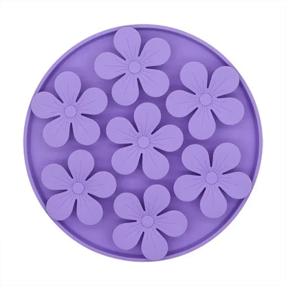 Pet Feeding Mat with Suction Cup Slow Food Bowl Silicone Lick Pad Dog Treat Dispensing Feeder for Dogs And Cats